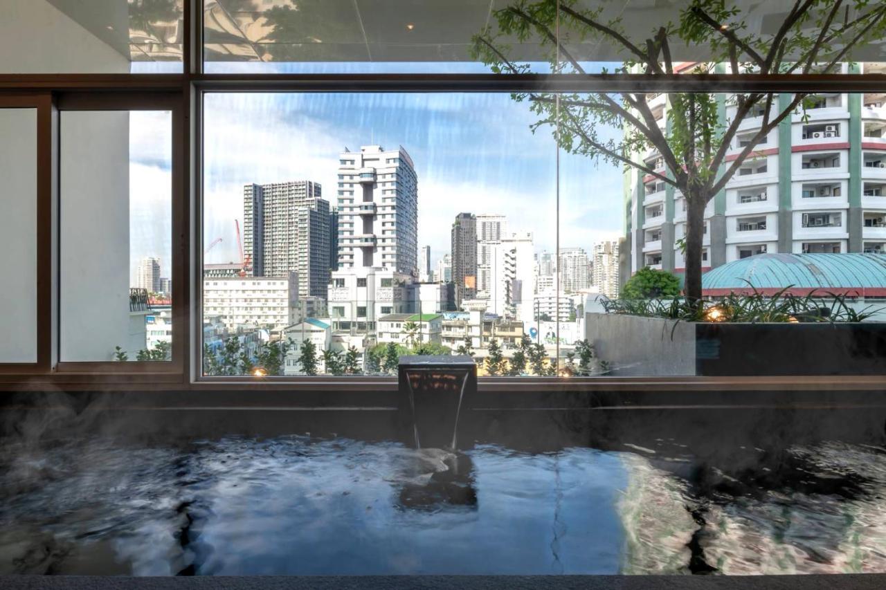 Jasmine 59 Hotel Bangkok Zewnętrze zdjęcie A rendering of the rooftop pool at the hotel
